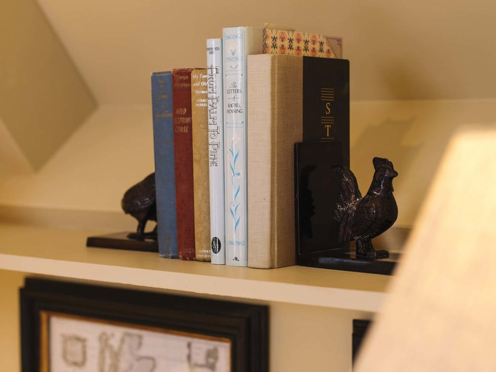 Punga Cove's Mamaku Apartments reflect the natural environmental surroundings with elegant details in each room like the bookshelves in the Marlborough Sounds in New Zealand's top of the South Island
